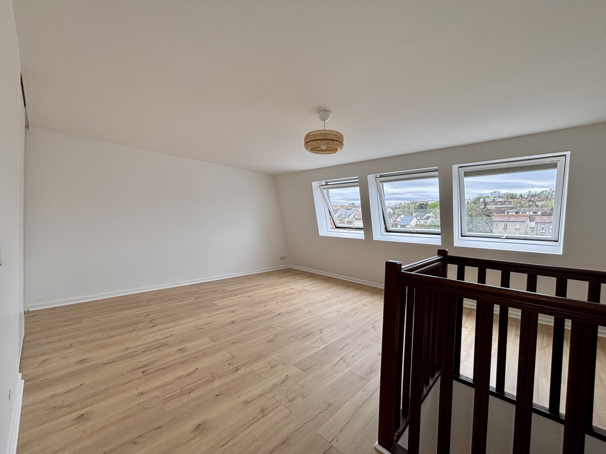 Studio Nanterre, limite Rueil