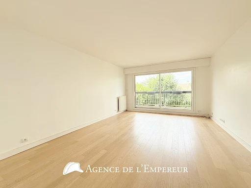 4 pièces traversant, 2e étage, résidence Beauharnais