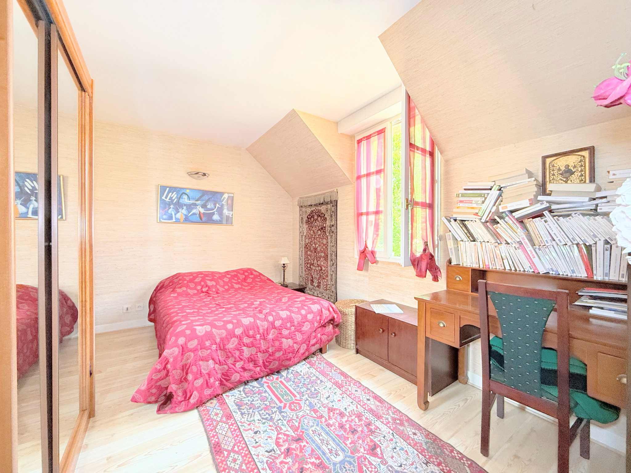 Maison 190 m2 avec jardin Sud/Ouest dans le domaine recherché de l'Impératrice, Rueil-Malmaison