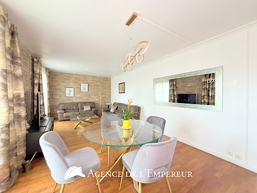 Maison familiale non mitoyenne de 140 m2 habitables, 4 chambres,