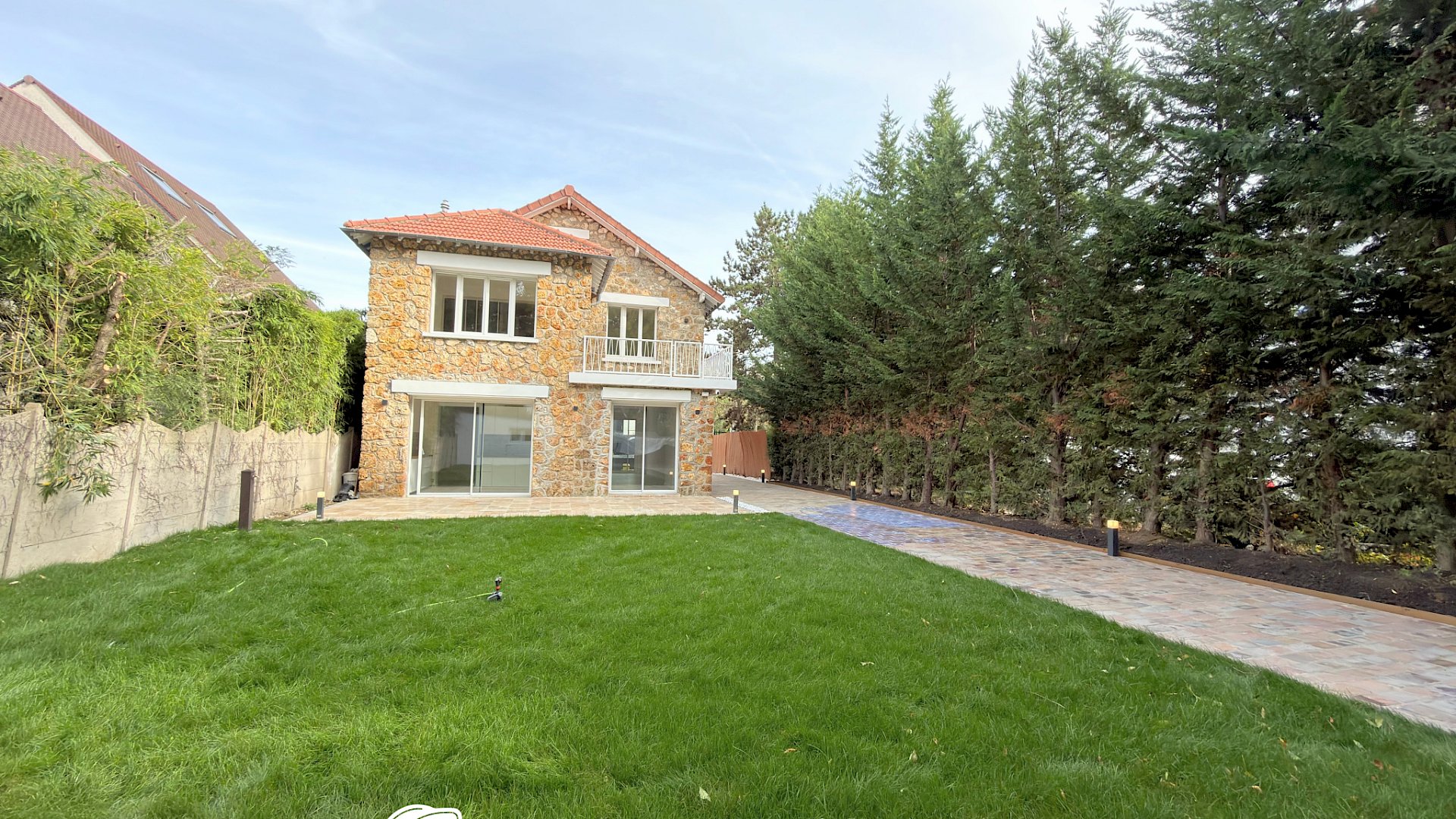 Maison familiale 5 chambres - jardin - garages - Rueil Malmaison