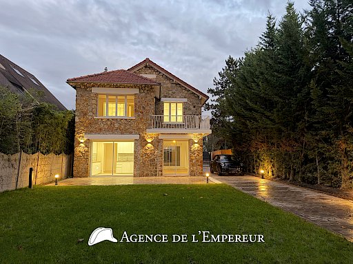 Maison familiale 5 chambres - jardin - garages - Rueil Malmaison