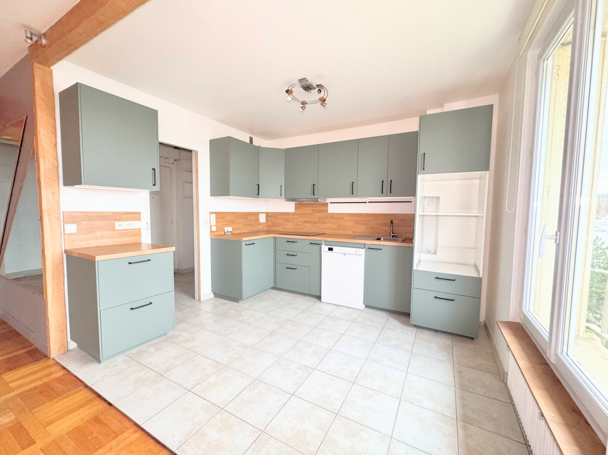 Grand 4 pièces, 3 chambres, à 2 minutes de l'hyper-centre