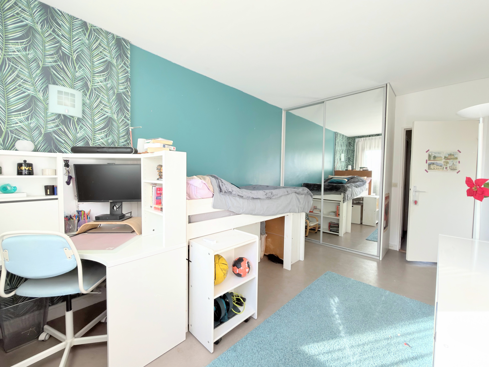 Appartement 4 pièces avec terrasse et box