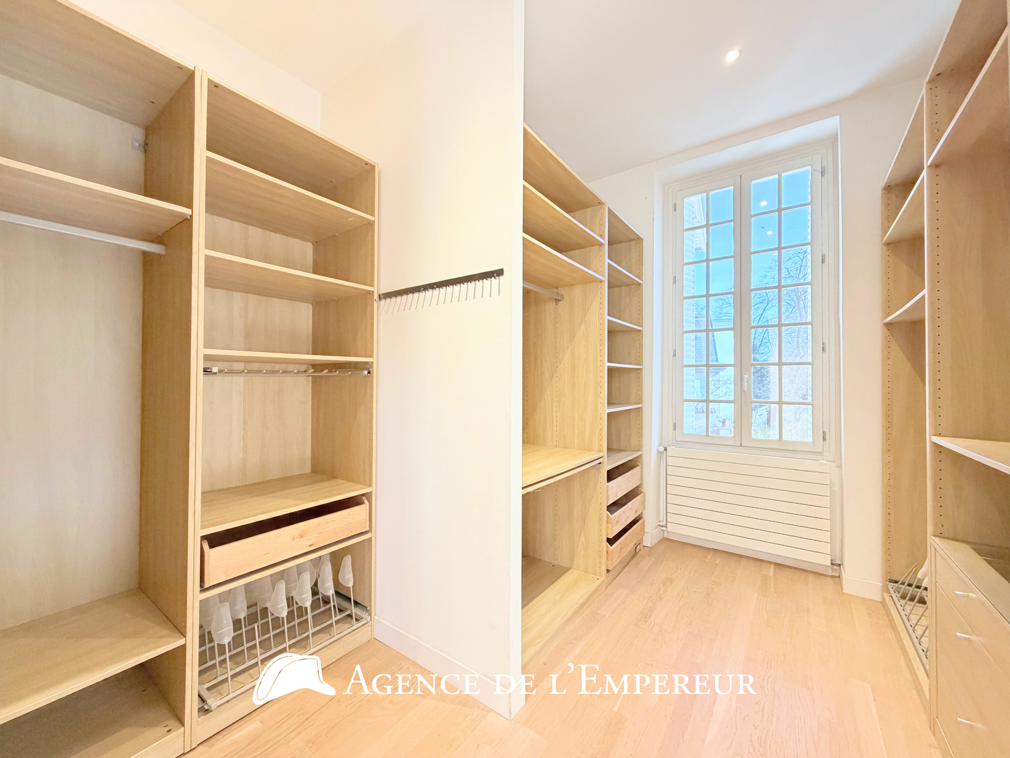 Demeure dans le Parc de la Malmaison, parcelle de 3 000 m2