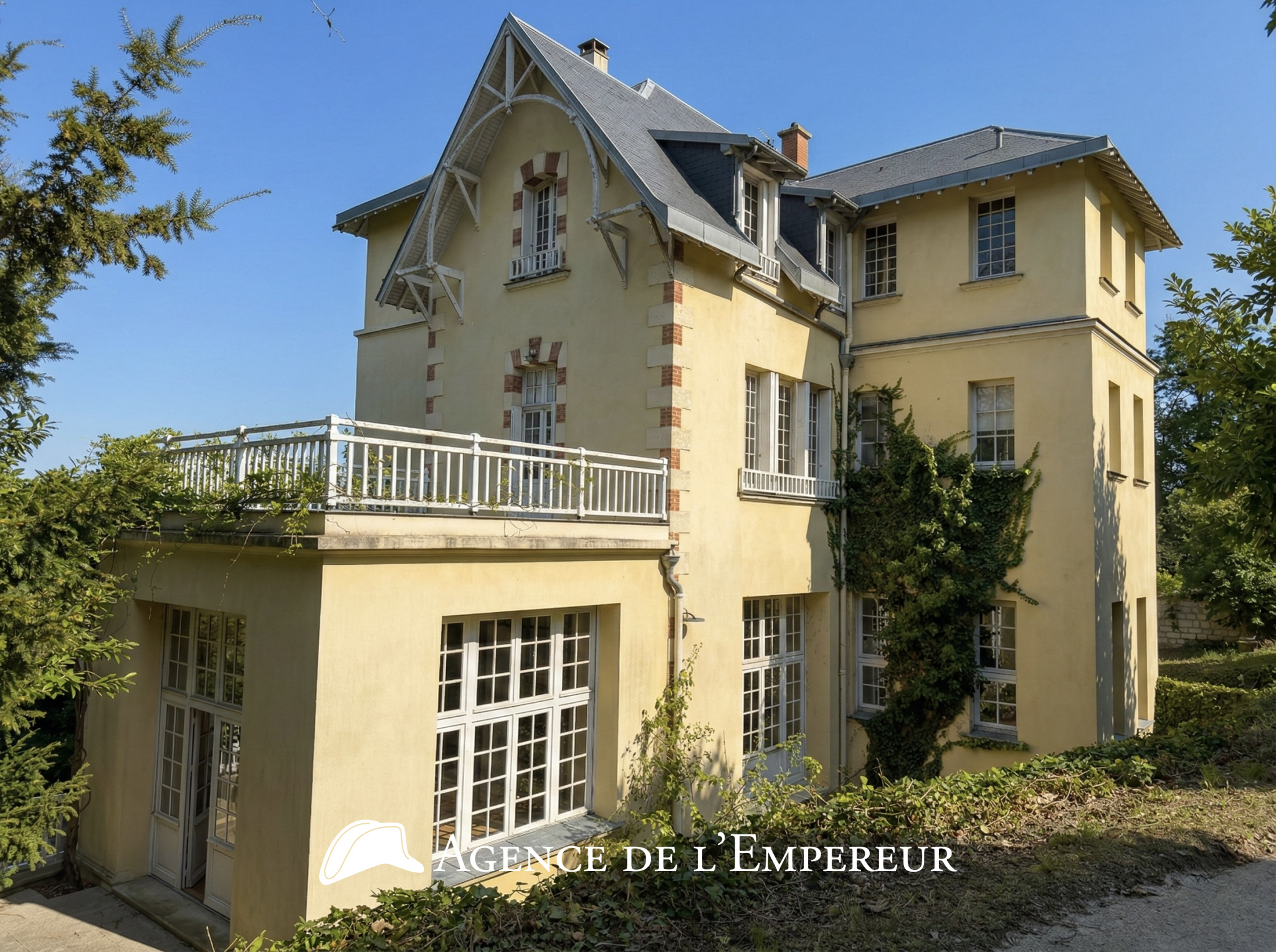 Demeure dans le Parc de la Malmaison, parcelle de 3 000 m2