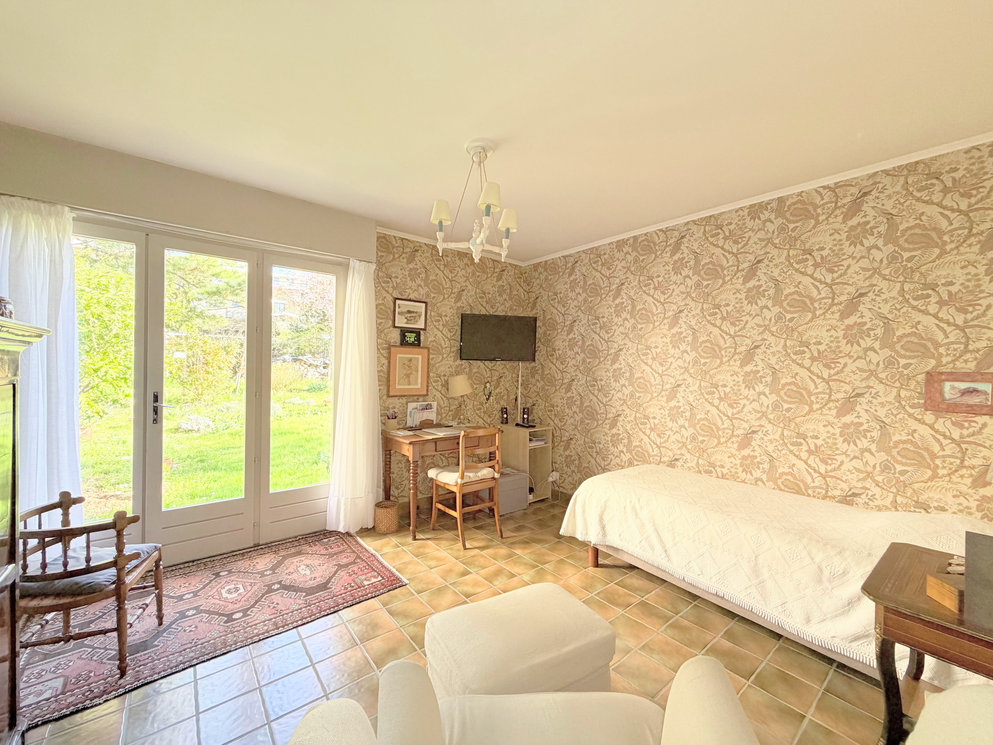 Maison 175 m2 - Parcelle 584 m2 - 6 chambres - Châtaigneraie/Richelieu