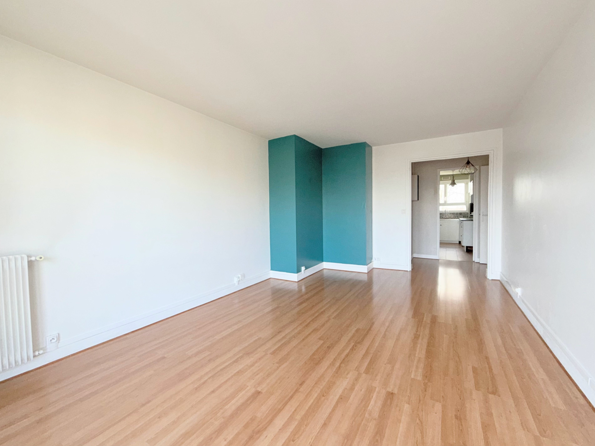 Lumineux 3 pièces - 63 m2 - 3e et dernier étage - Cave et parking