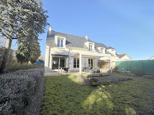 Maison Buzenval   DPE C, 4 chambres, jardin, garage et sous-sol