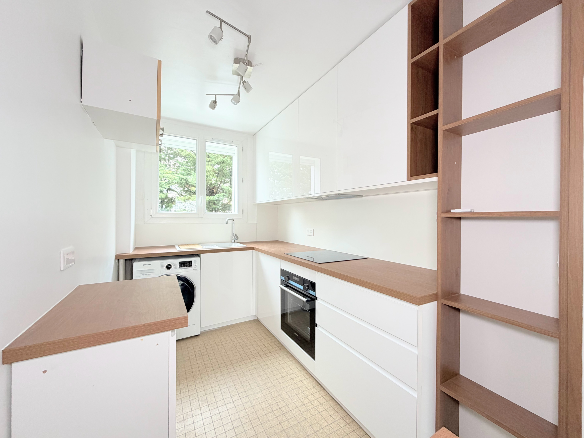 Appartement 66,20 m2 - 3 pièces - cave et parking