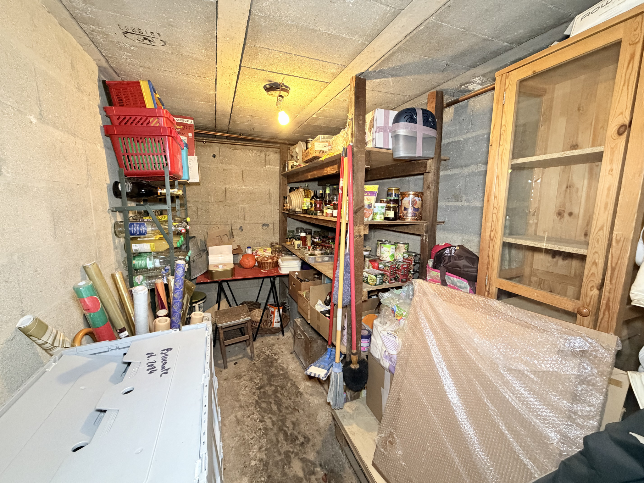 MAISON 4 CHAMBRES AU CALME À PROXIMITÉ DE LA PLACE BESCHE