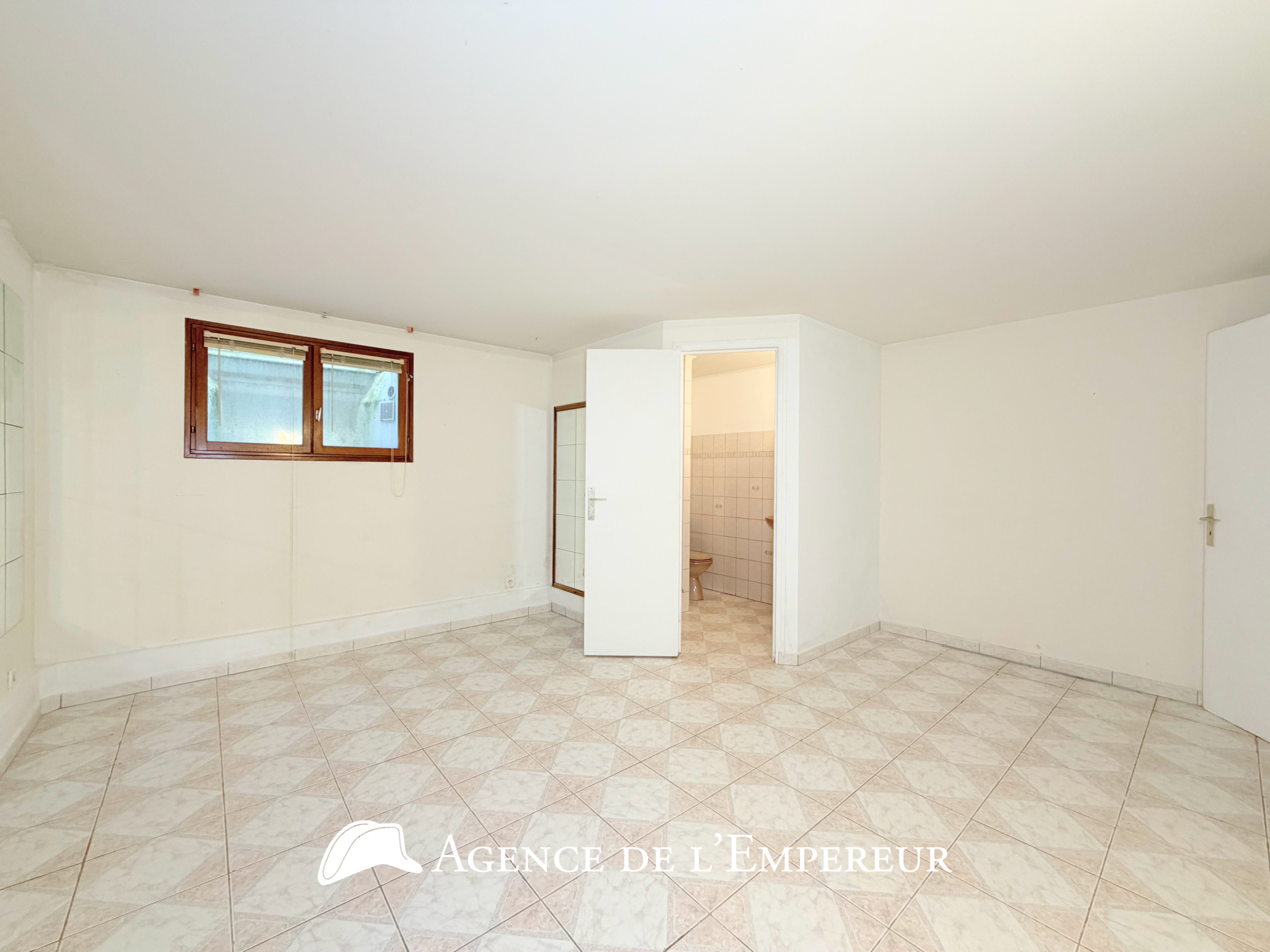 MAISON 7 PIÈCES BUZENVAL