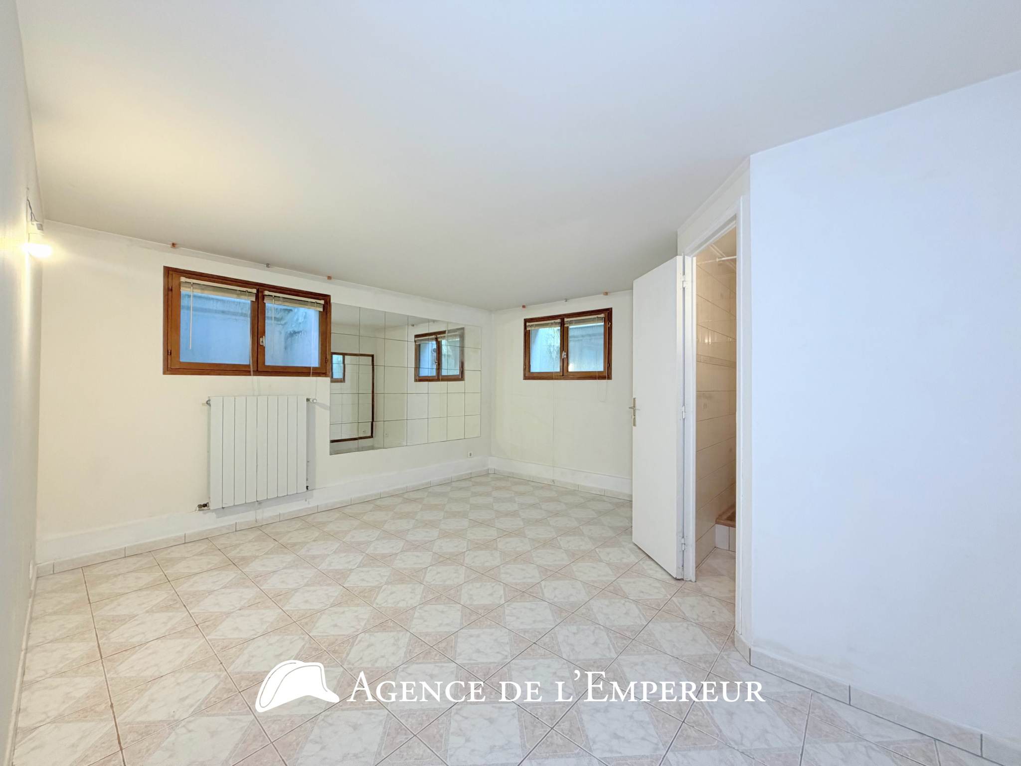 MAISON 7 PIÈCES BUZENVAL