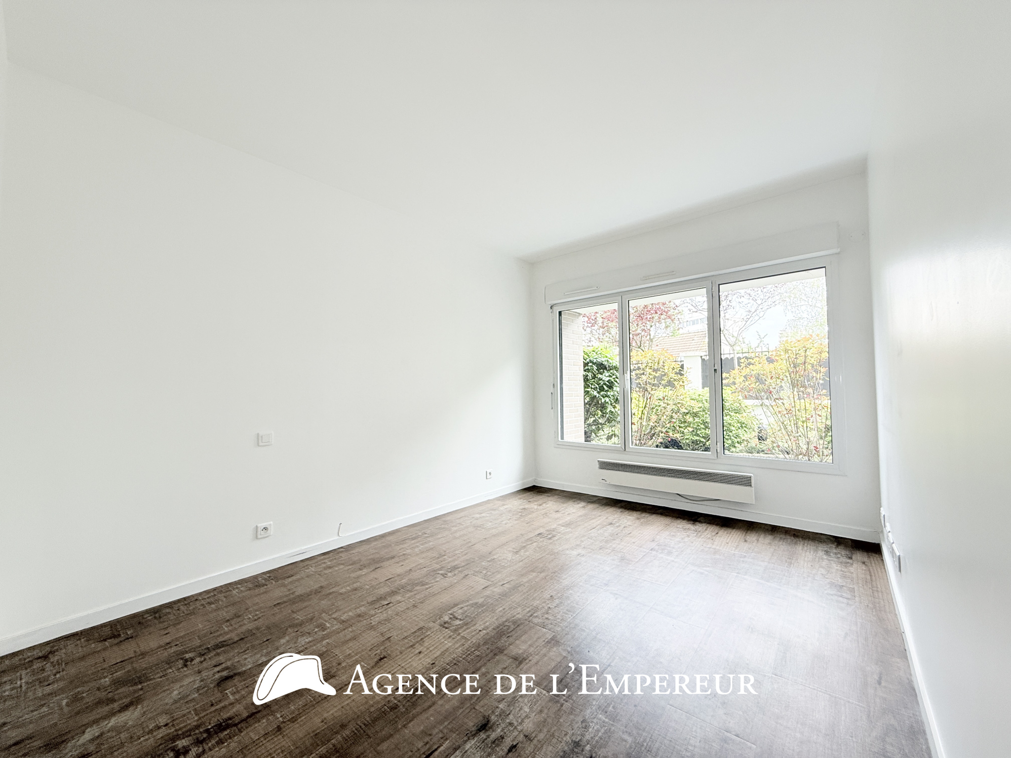 Rueil limite Suresnes