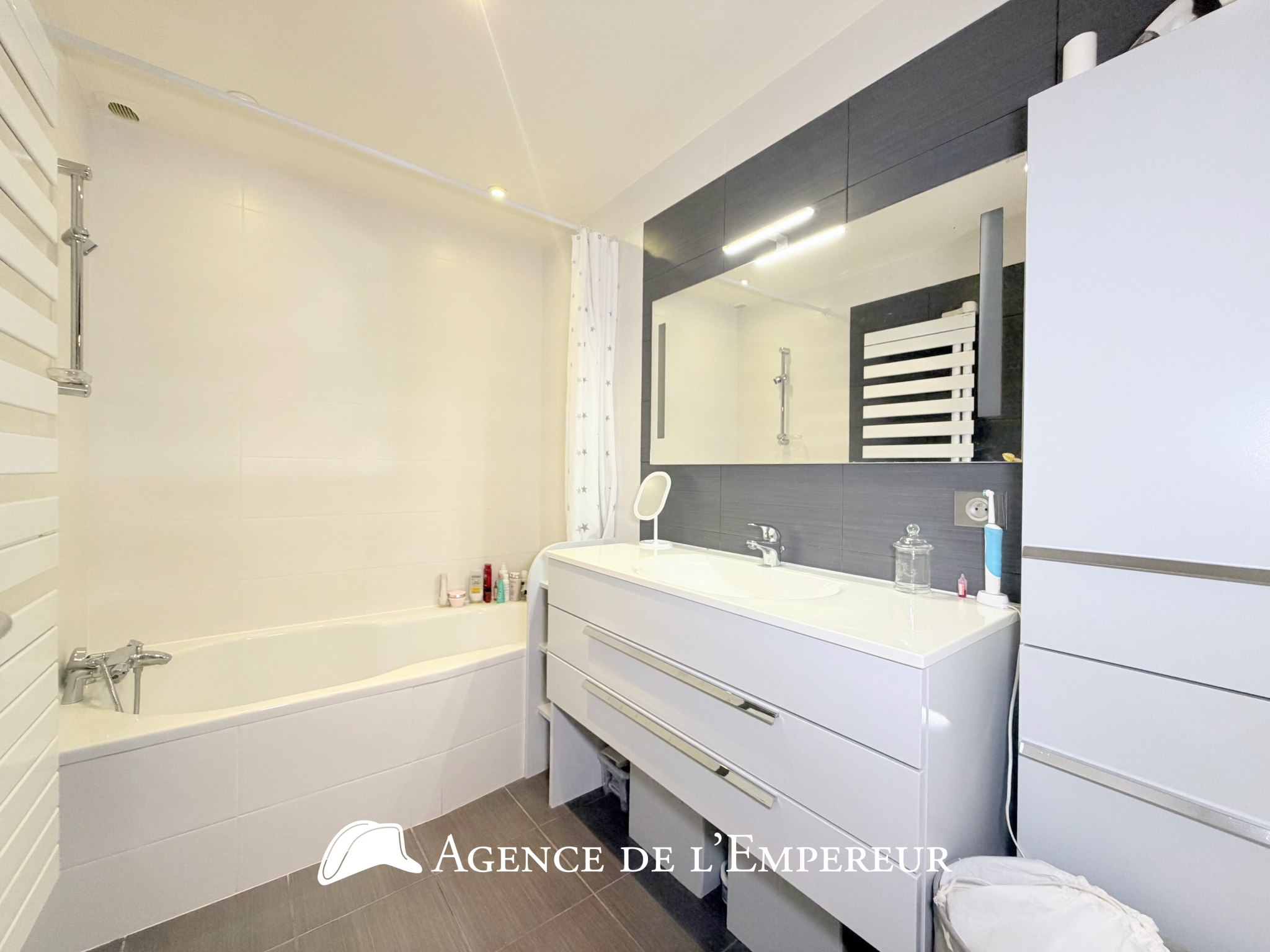 Maison de 148 m2   4 chambres