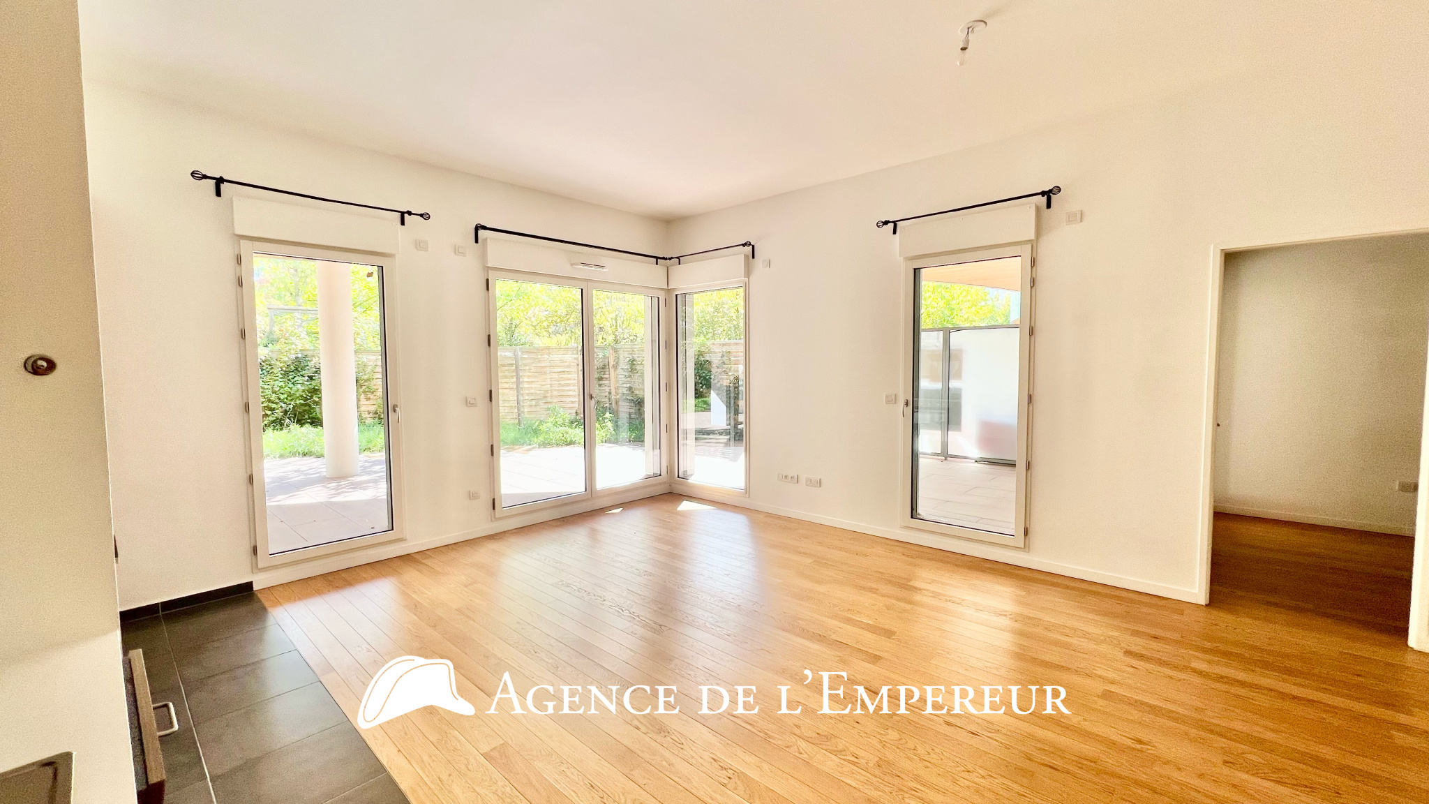 Appartement de 106 m2 avec jardin/terrasse de 140 m2 - ARSENAL
