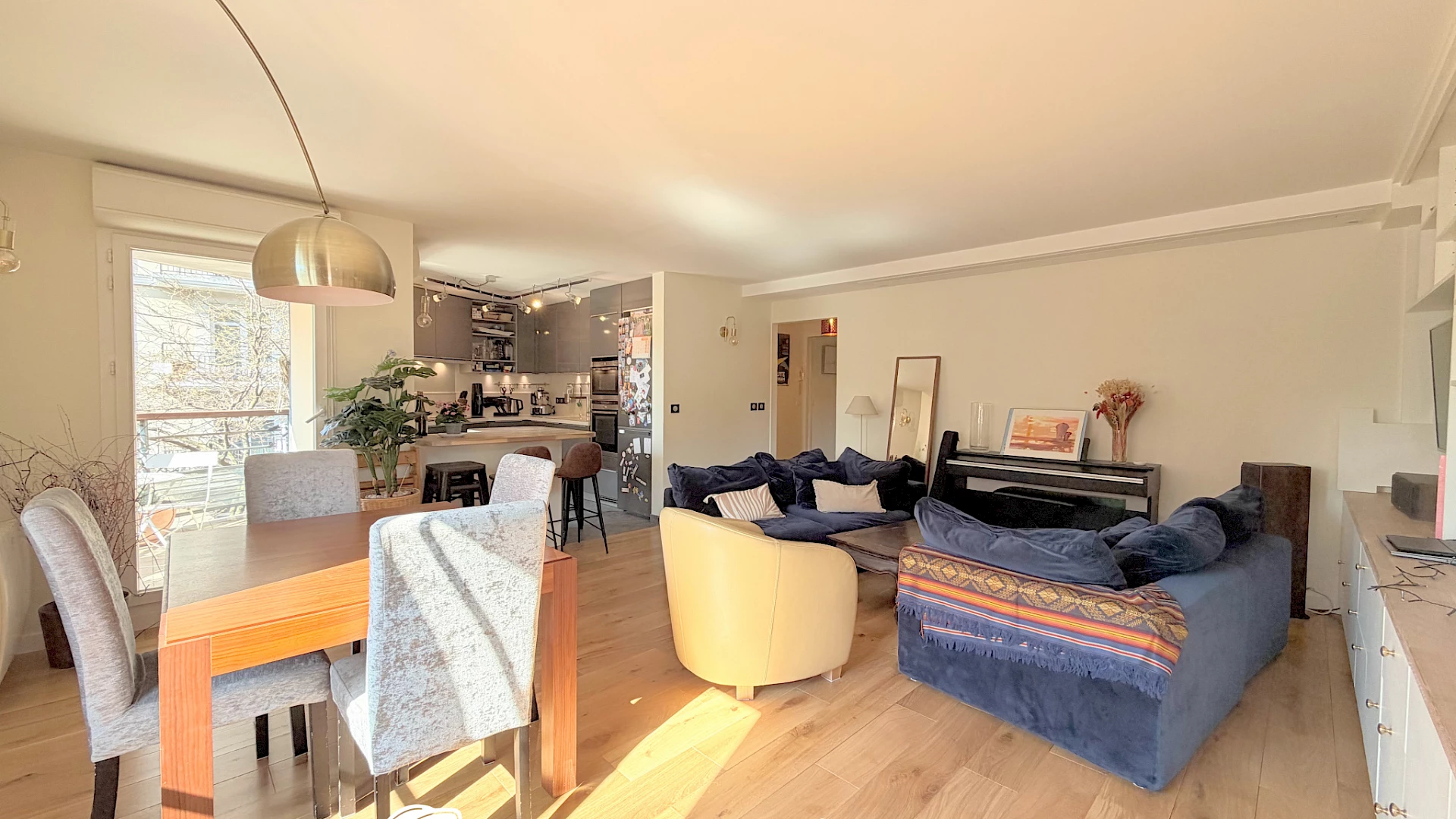 4 Pièces de 84,1 m2 - Suresnes