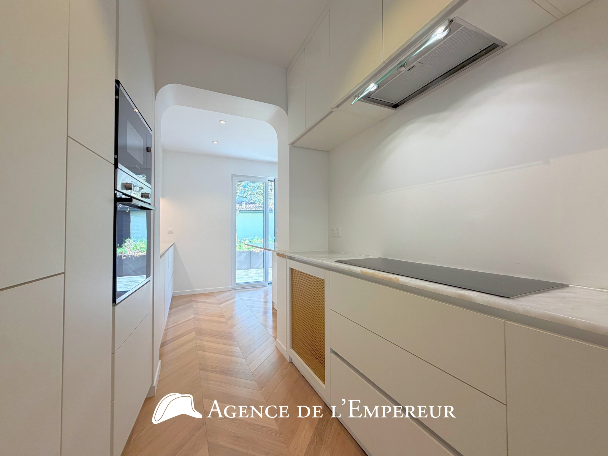 MAGNIFIQUE MAISON EN LOCATION   CŒUR DE VILLE
