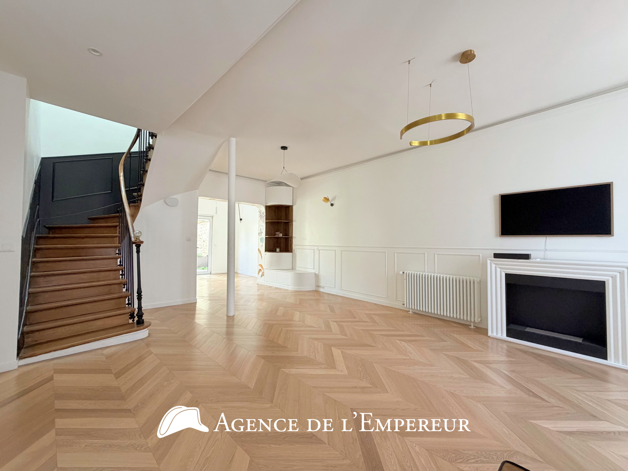MAGNIFIQUE MAISON EN LOCATION   CŒUR DE VILLE