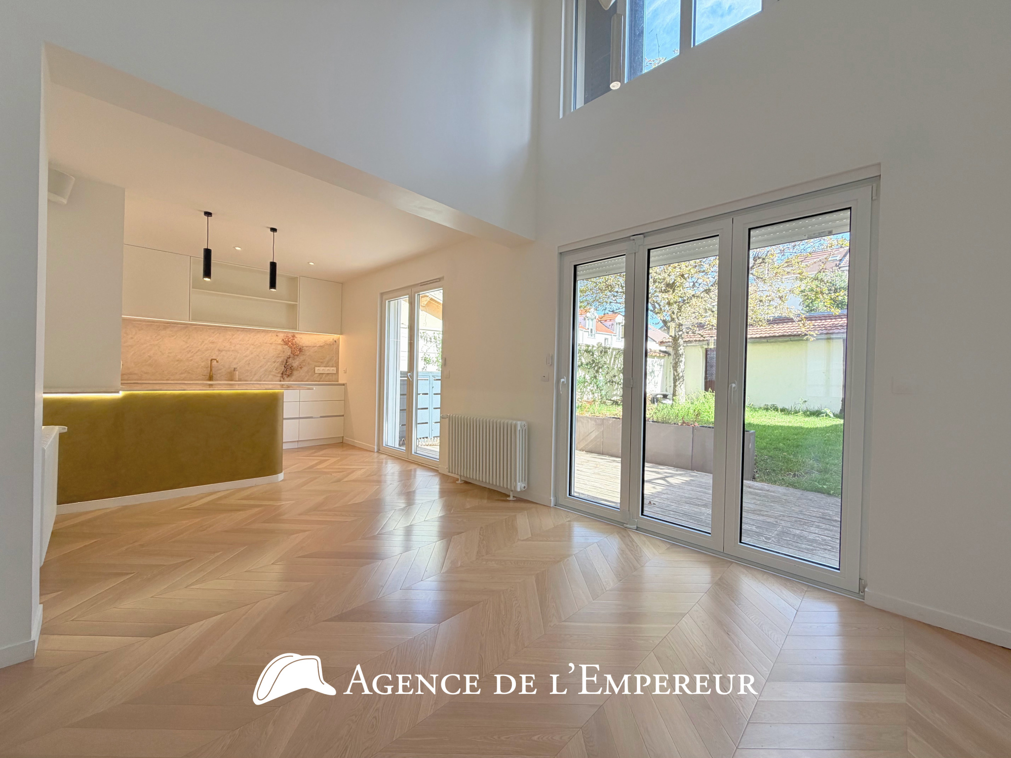 MAGNIFIQUE MAISON EN LOCATION   CŒUR DE VILLE