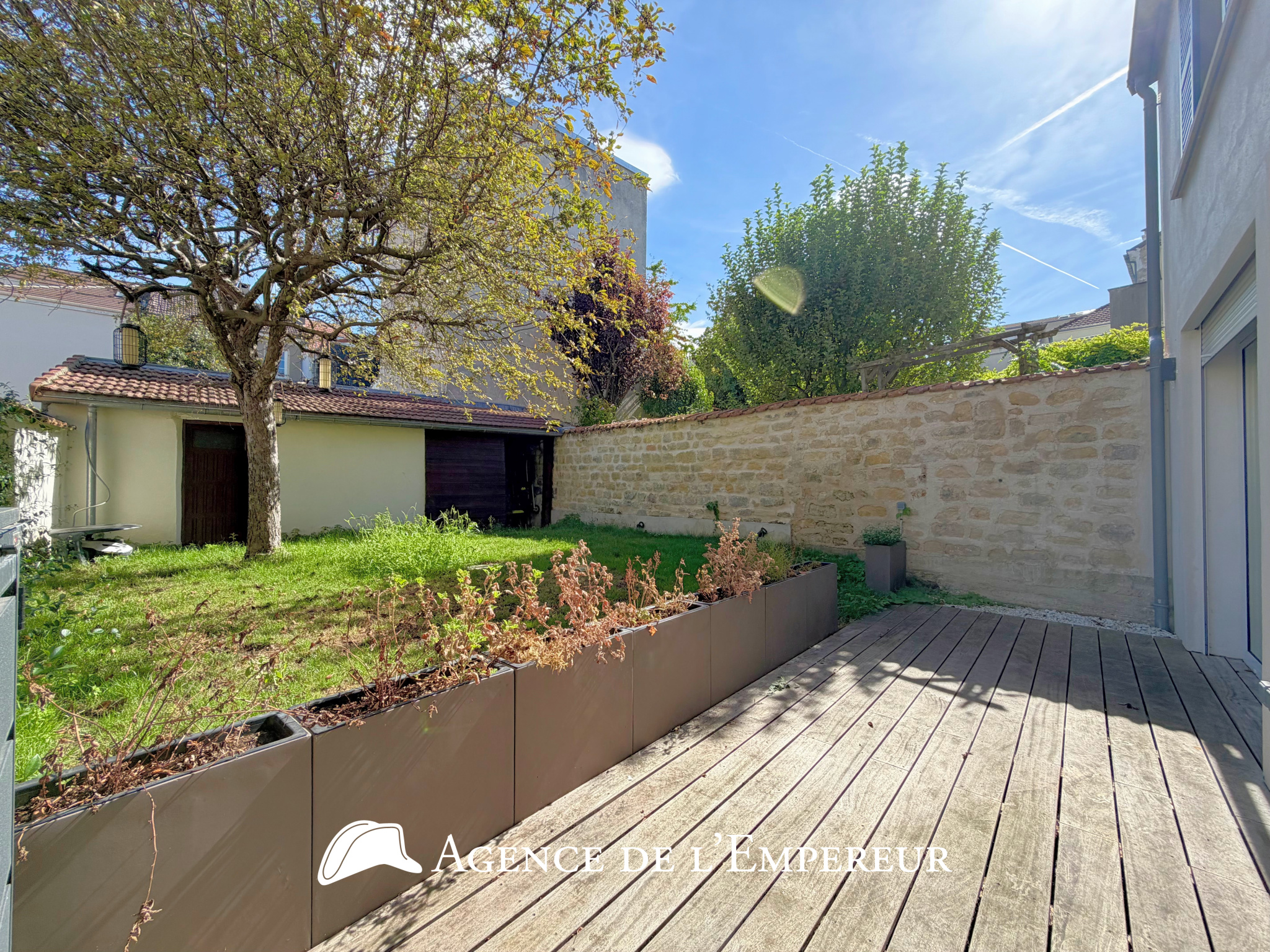 MAGNIFIQUE MAISON EN LOCATION   CŒUR DE VILLE