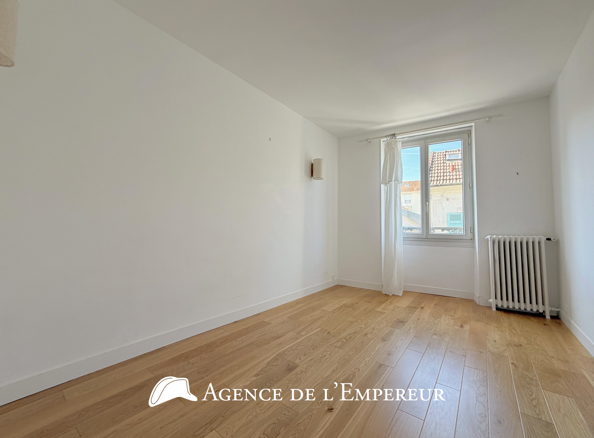 MAGNIFIQUE MAISON EN LOCATION   CŒUR DE VILLE