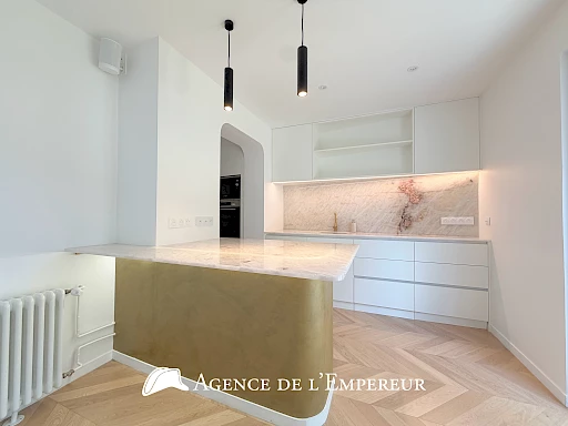 MAGNIFIQUE MAISON EN LOCATION   CŒUR DE VILLE