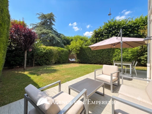 Maison familiale de 145 m2 Carrez - 5 chambres - 2