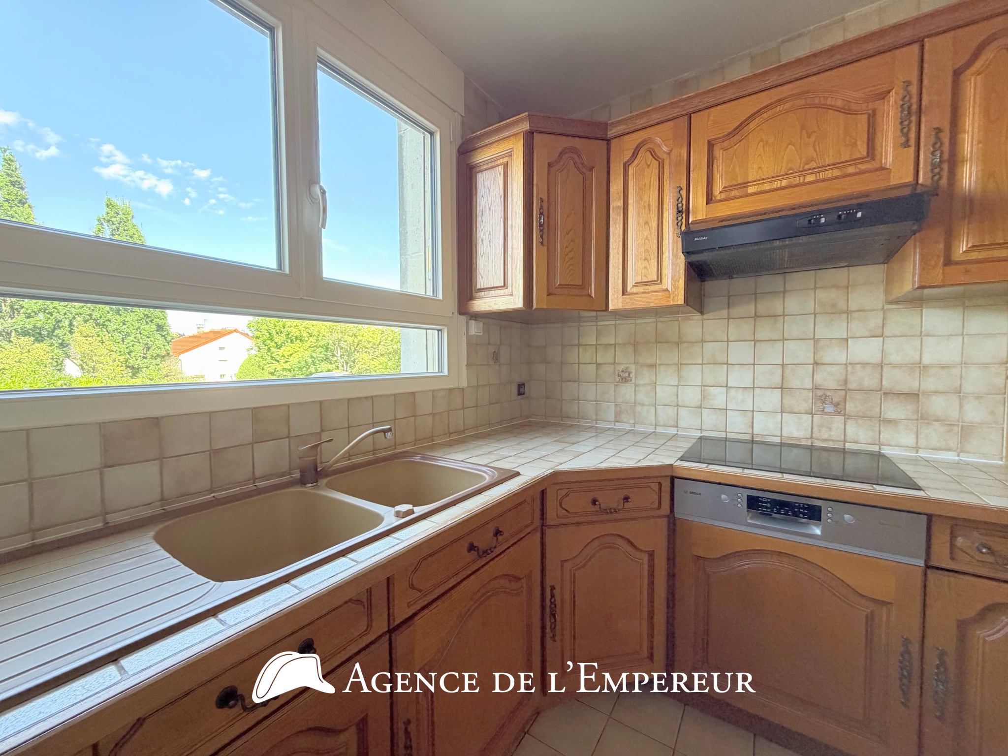 Appartement traversant 5 pièces - Rueil Buzenval