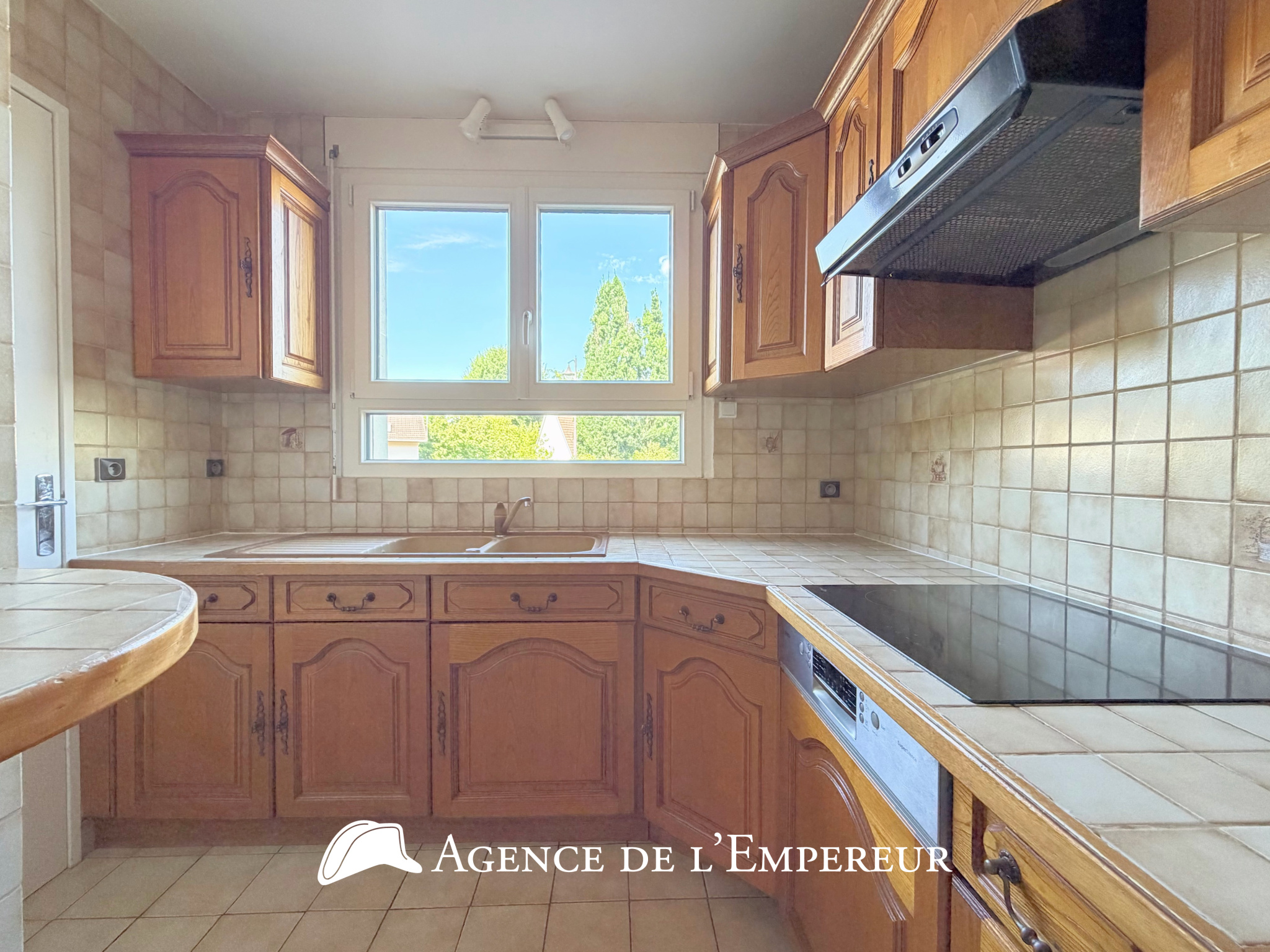 Appartement traversant 5 pièces - Rueil Buzenval