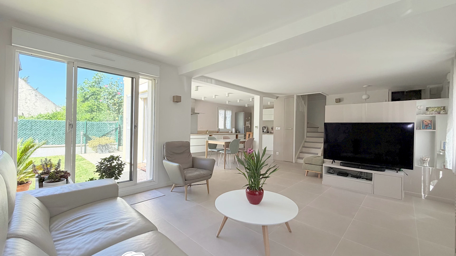MAISON 4 CHAMBRES NANTERRE, PROCHE RUEIL