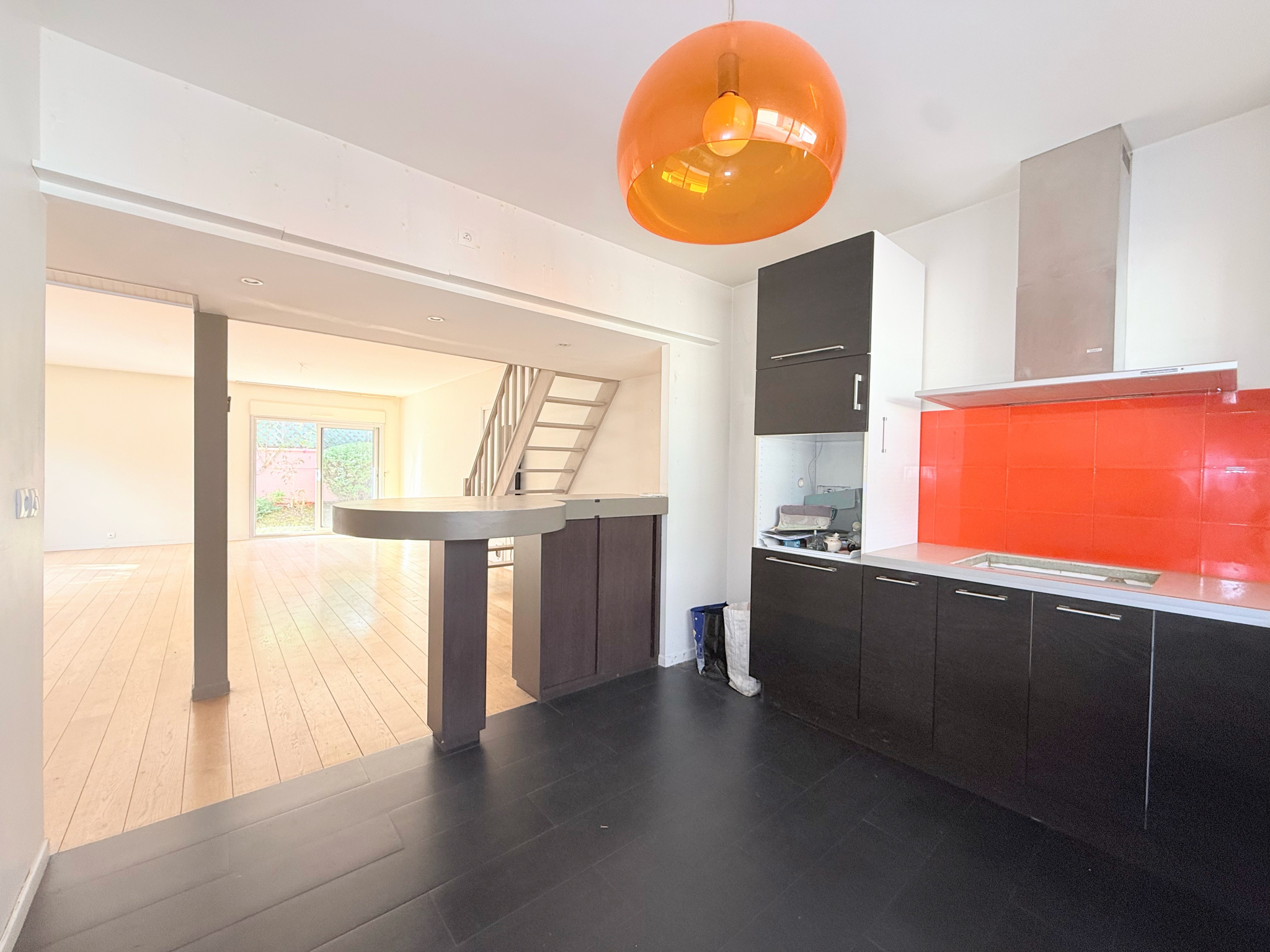 photo_04859df36dd32cf5bef3639f702bc6bb