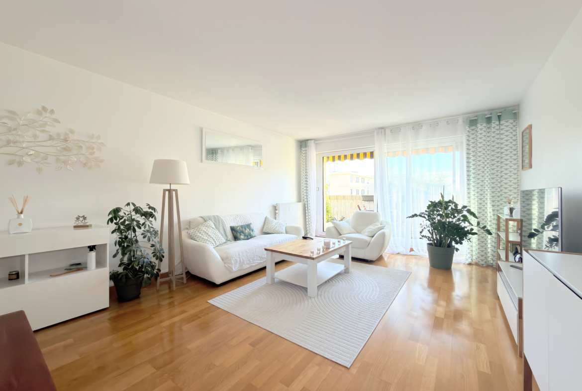 photo_0837632860ac44b2f3db33c7e6422012