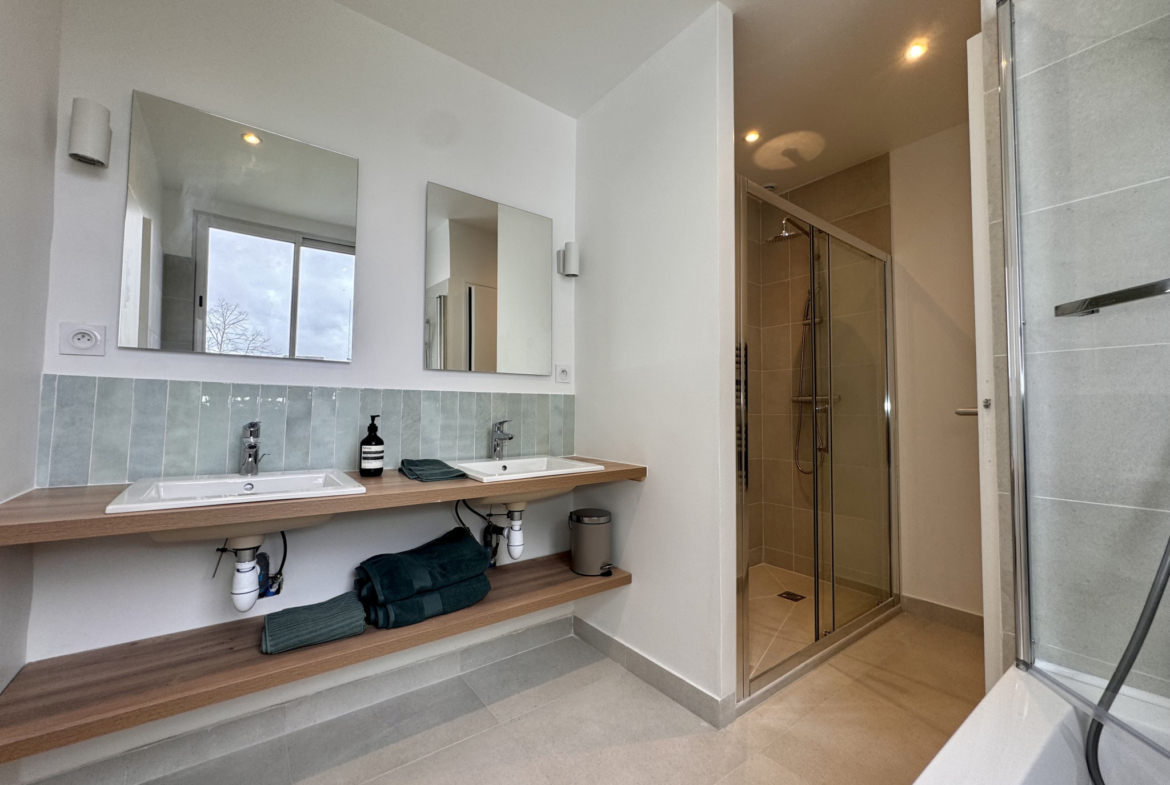 photo_1e264a944e344c6f7624f76733c58965