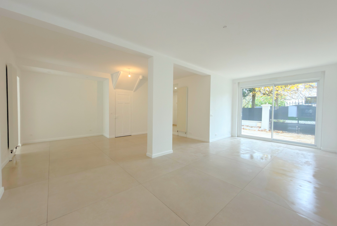 photo_1fb8e6c7a138f9ee9ca692edfe242596