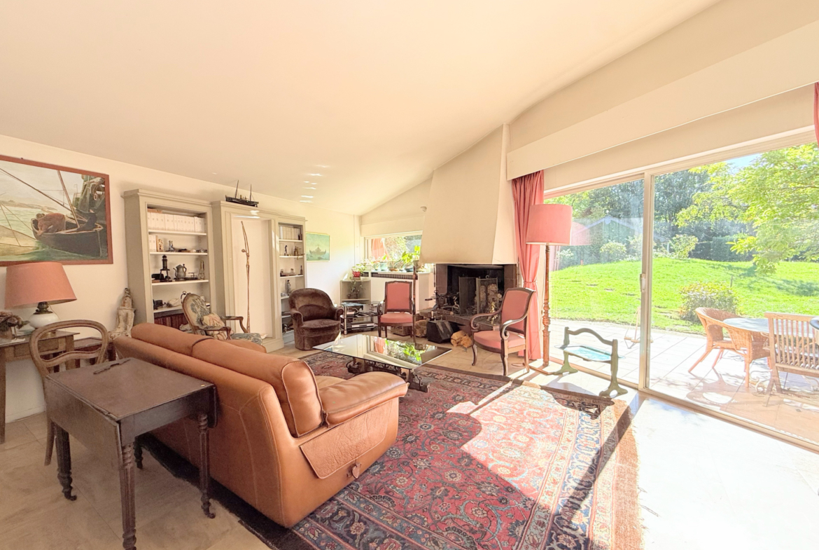 photo_44a4a2dd6b83d5f508278c799851ba60