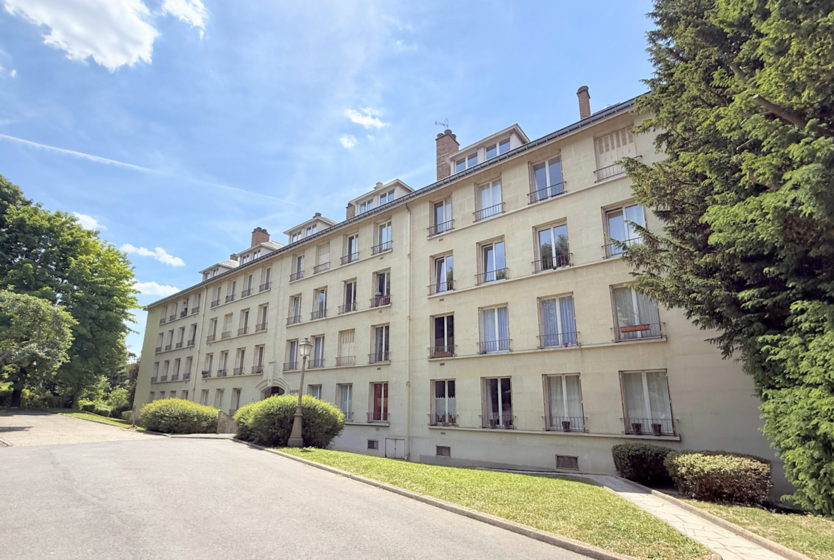 photo_4b3dfb69496d000f26f1a02d94ddb54e