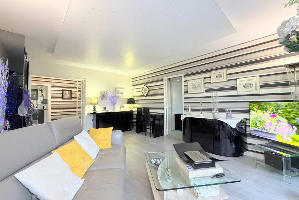 photo_5a8bd358932e695a9fa4860f16f00052