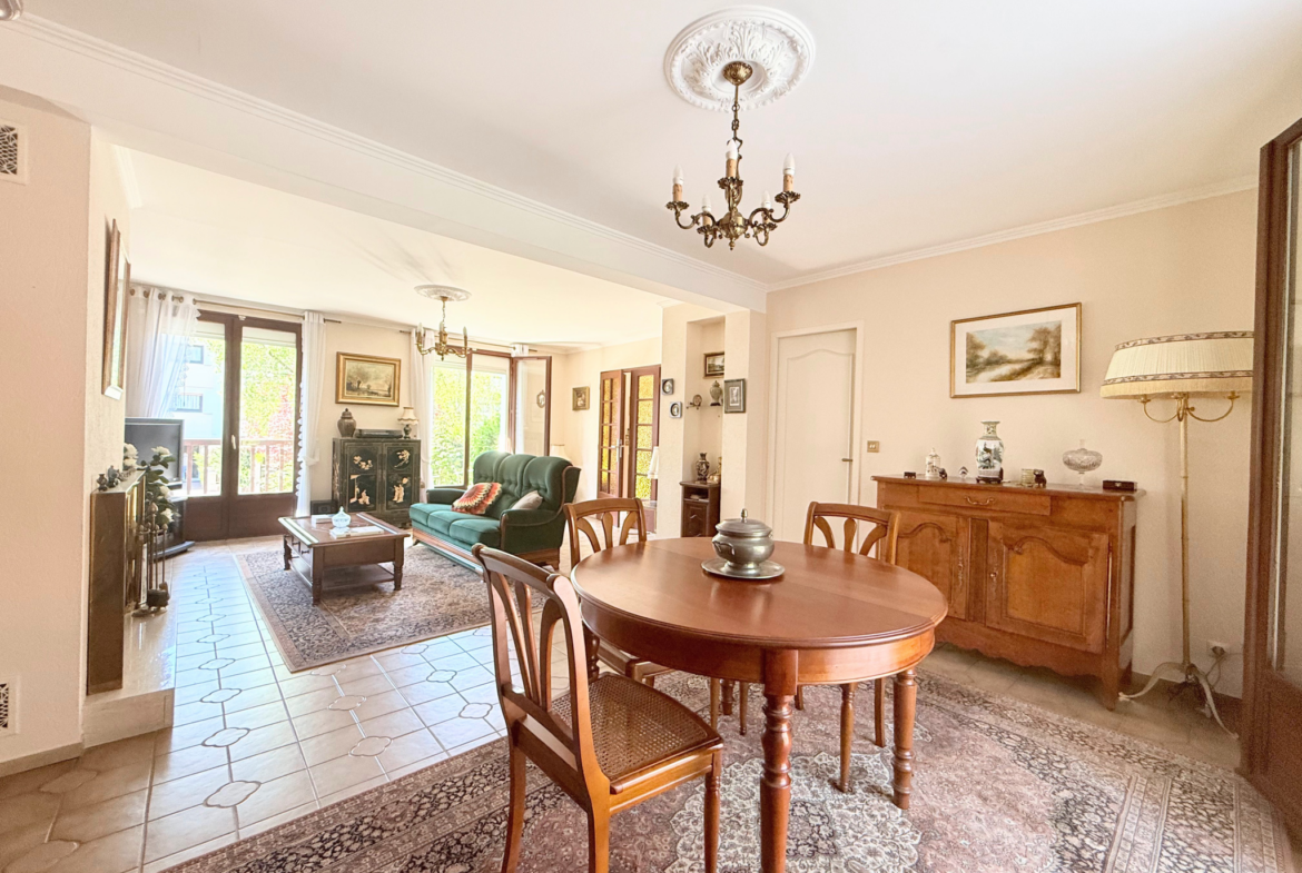 photo_7cf93446553471a7fbf37b2d398dff1e