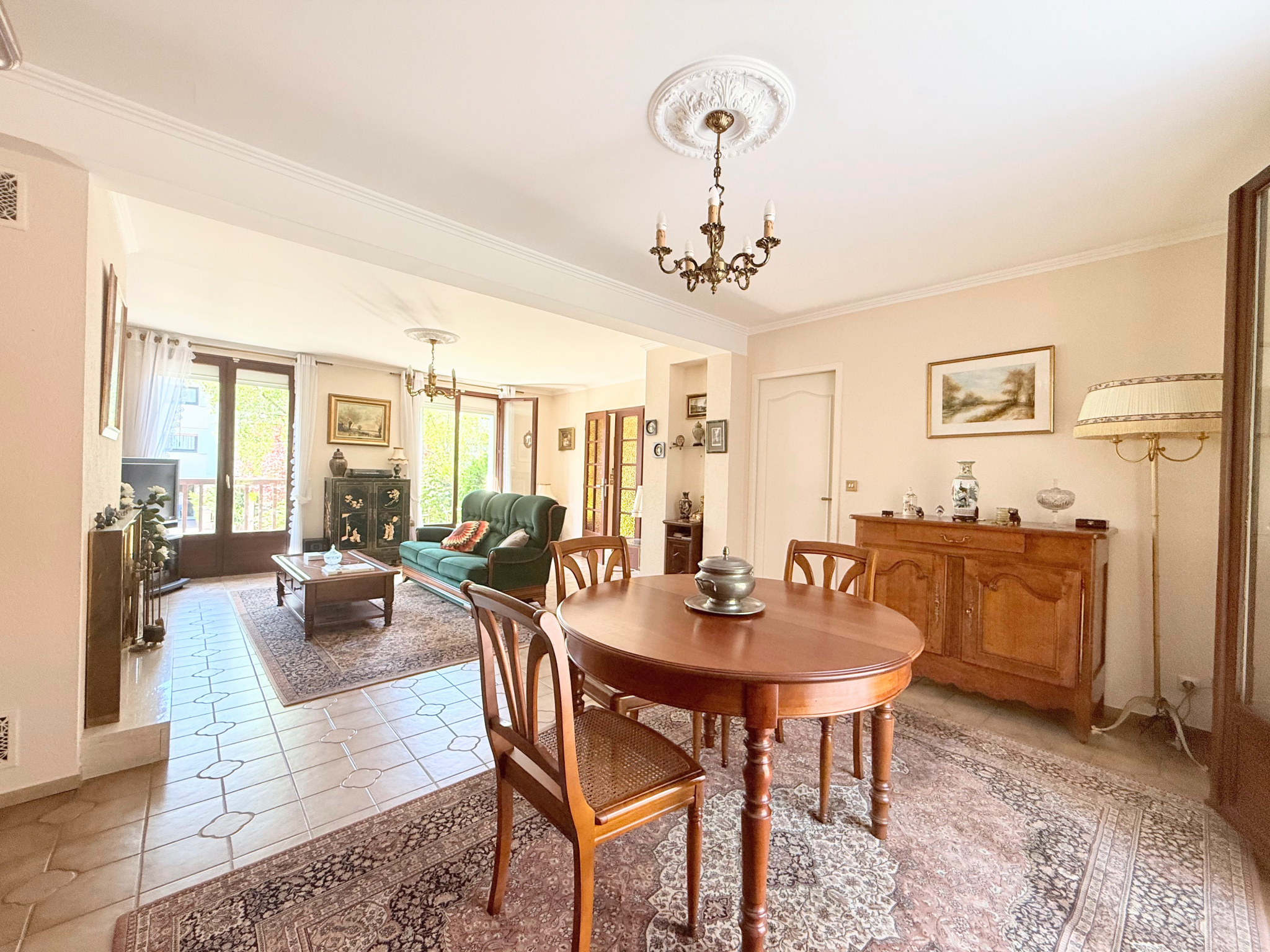 photo_7cf93446553471a7fbf37b2d398dff1e