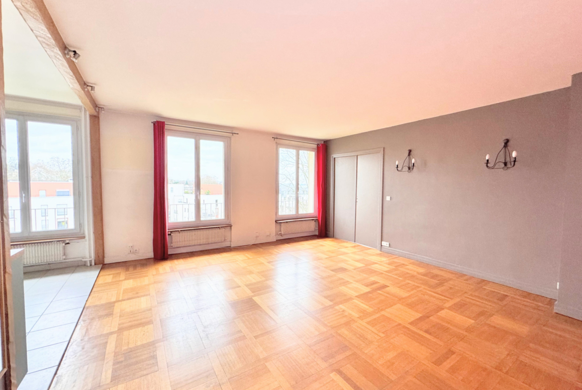 photo_90843ee4688a14edc2a32312e2c4b8fd