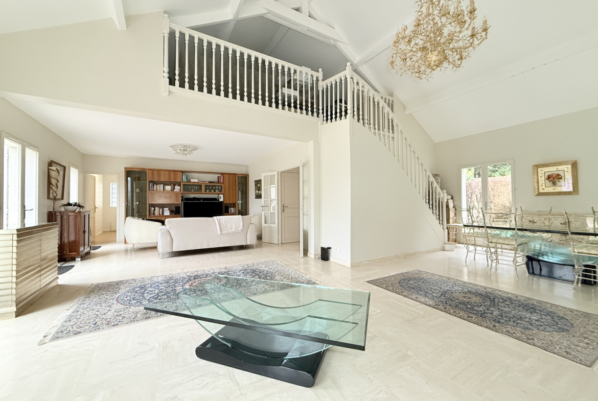 photo_942cad1a6bd7c344442886c11d54347f