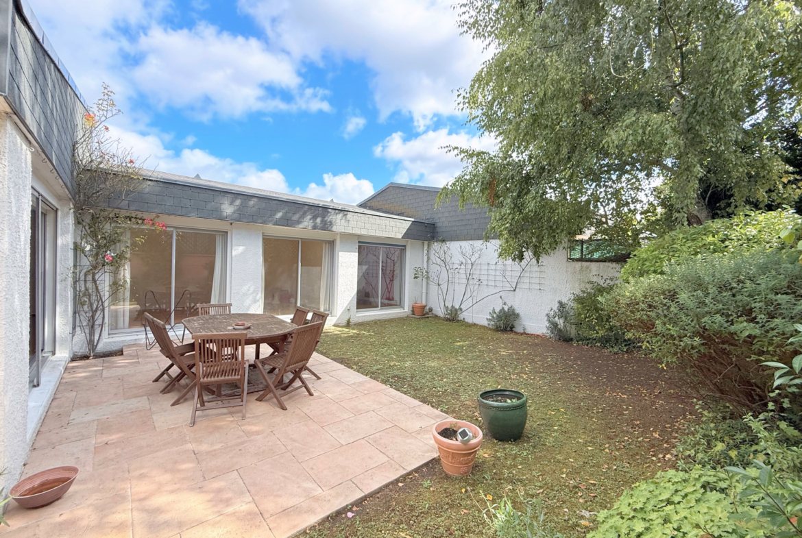 photo_ac4d8fc59fd506ed64c6de25d855614f