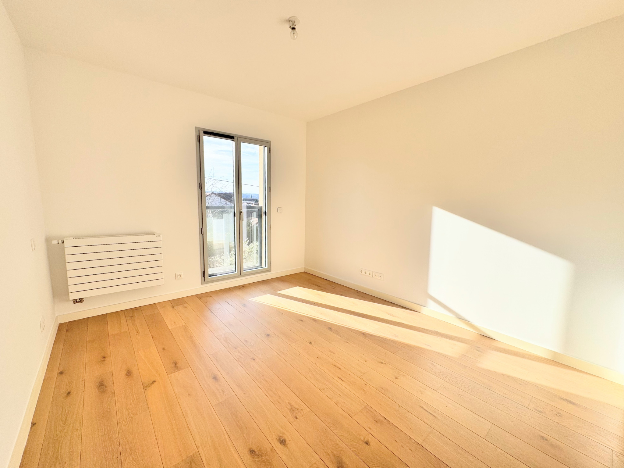 photo_c04af59e8178f27b6ff53ade30f60d61