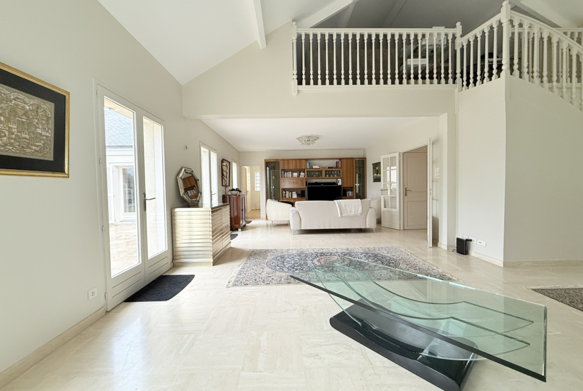 photo_e64cc530620404f991f3c4c73e6856c8